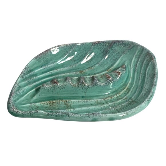 VTG Glazed Ceramic Leaf-Shaped Soap Dish Trinket Holder Ashtray MCM No Chips - Picture 1 of 7